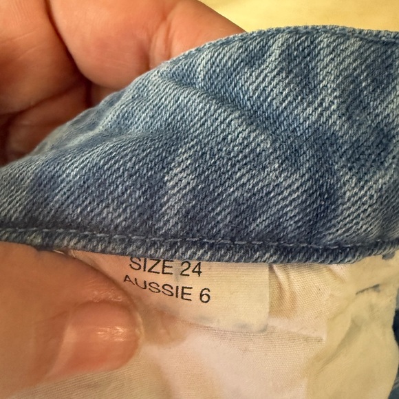 Rolla's Medium Wash Wide Leg Denim Jeans - 100% Cotton - {24} - Picture 3 of 11